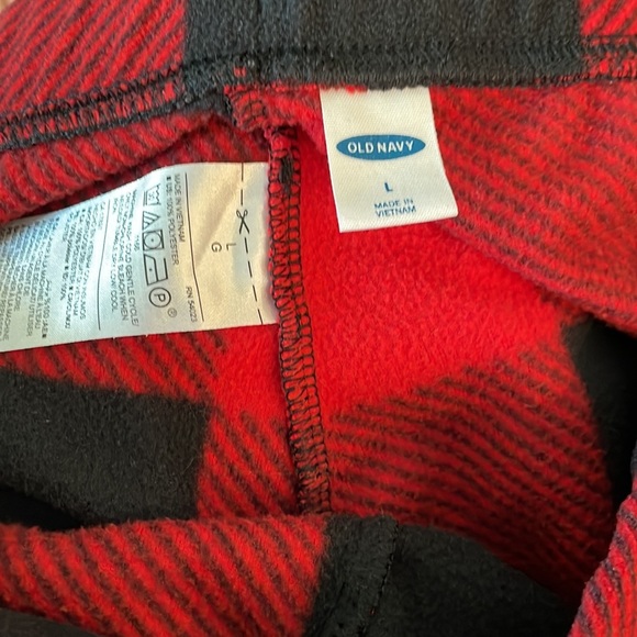 Old Navy Size S Red & Black Buffalo Check Fleece PJ Pants - Picture 3 of 3